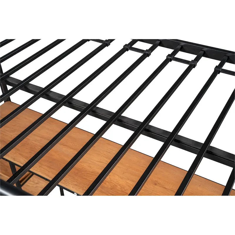 Lit mezzanine double en métal avec table, étagères, garde-corps et échelles