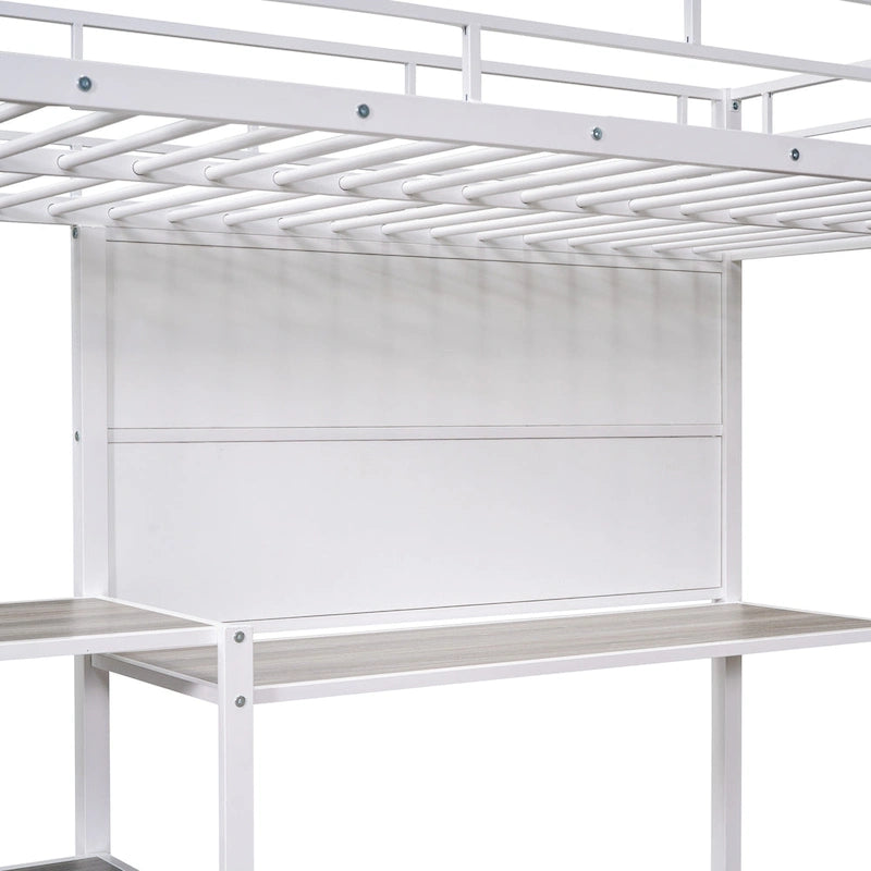 Lit mezzanine en métal avec 3 étagères et échelle
